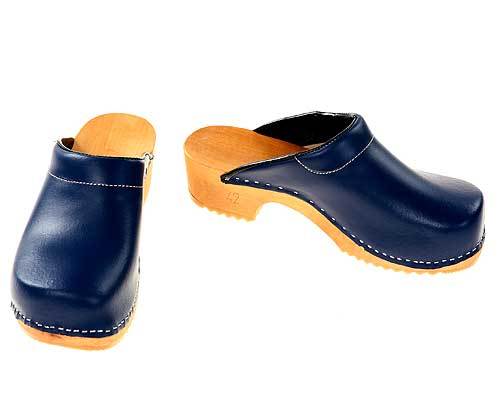 Wooden clogs blue with pad