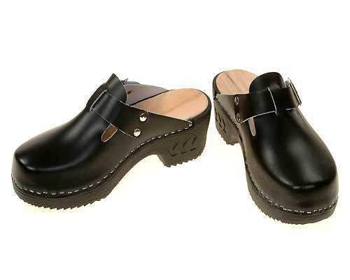 Single Pair - Soft Clogs black with buckle, size 36 / 46