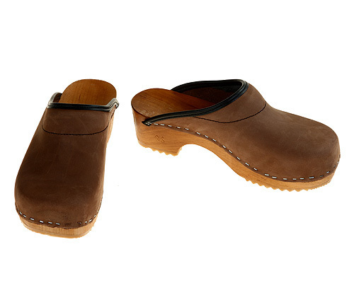 Remaindered - Nubuk leather Clogs brown, size 37